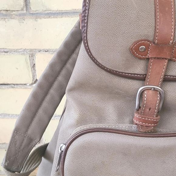 Vintage Eddie Bauer Leather Backpack - Picture 3 of 13